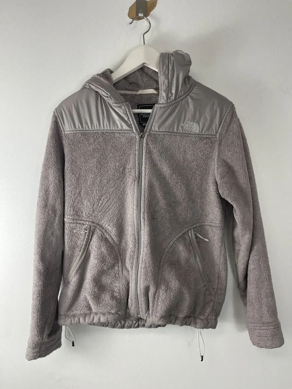 The North Face Jacket Womens Medium Gray Hooded Fleece Full Zip Pockets N19